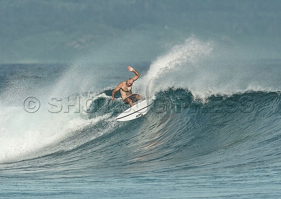 Wes Shaw Surfing 20240906 -212491