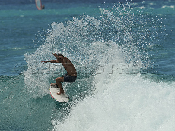 Wes Shaw Surfing 20240906 -213466