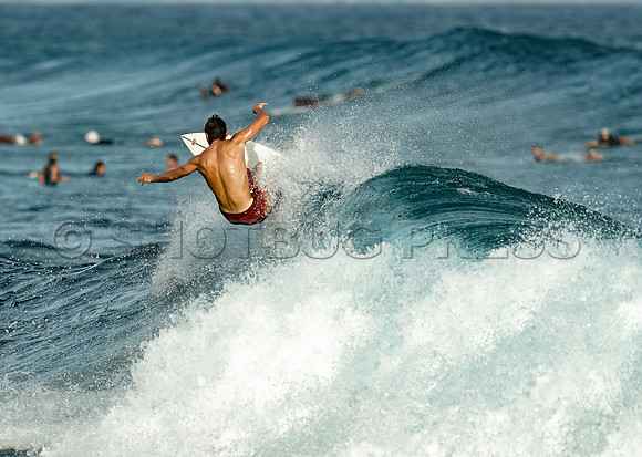 Wes Shaw Surfing 20240906 -212588