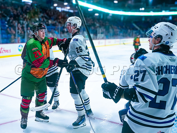 Wes Shaw- Wenanchee Wild at Vancouver Giants -305556_