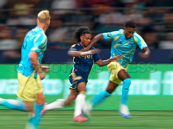 Wes Shaw Philladelphia Union at Vancouver Whitecaps FC- 373076