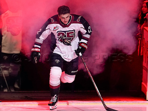 Wes Shaw Penticton Vees at the Vancouver Giants  20250920 -376986