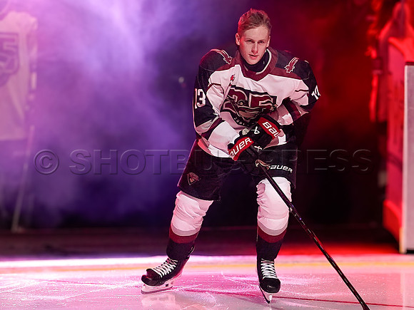Wes Shaw Penticton Vees at the Vancouver Giants  20250920 -376989