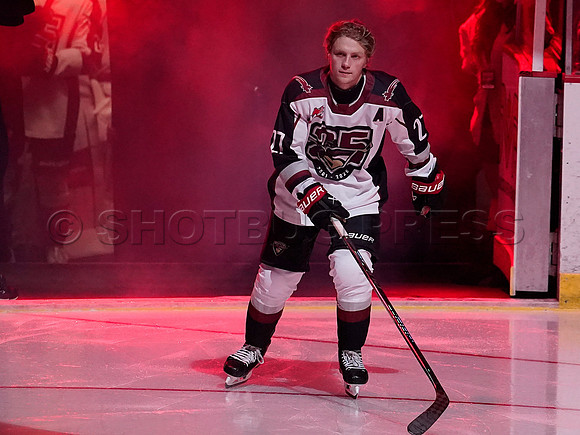 Wes Shaw Penticton Vees at the Vancouver Giants  20250920 -377002