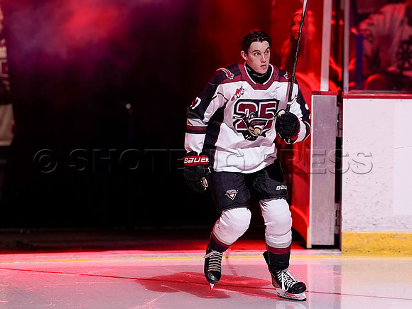 Wes Shaw Penticton Vees at the Vancouver Giants  20250920 -376968