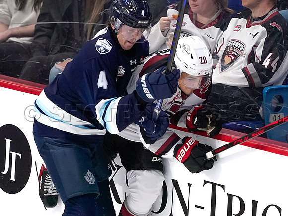Wes Shaw Penticton Vees at the Vancouver Giants  20250920 -377853