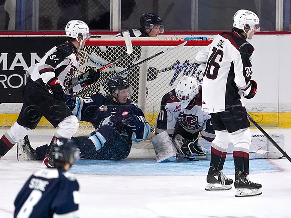 Wes Shaw Penticton Vees at the Vancouver Giants  20250920 -377910