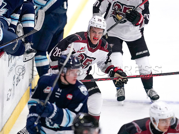 Wes Shaw Penticton Vees at the Vancouver Giants  20250920 -378094