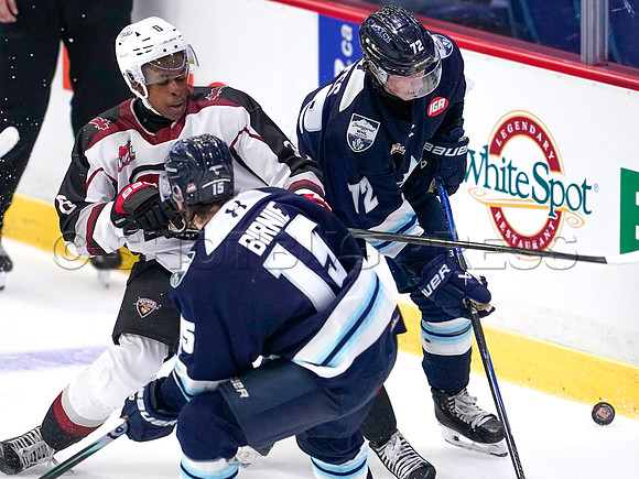 Wes Shaw Penticton Vees at the Vancouver Giants  20250920 -377901