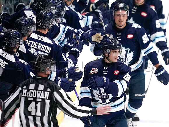 Wes Shaw Penticton Vees at the Vancouver Giants  20250920 -378196