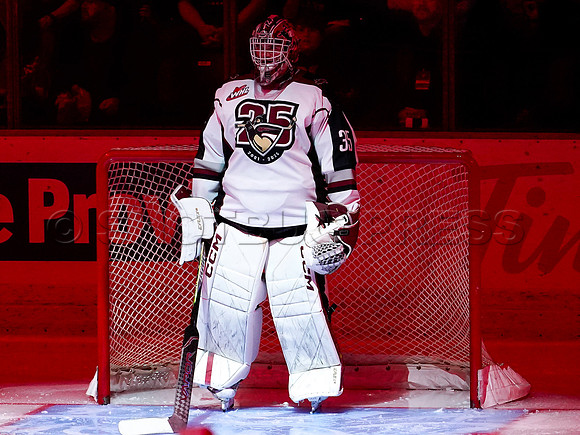Victoria Royals fall to the Vancouver Giants 6-5 in OT at Langley Event Centre