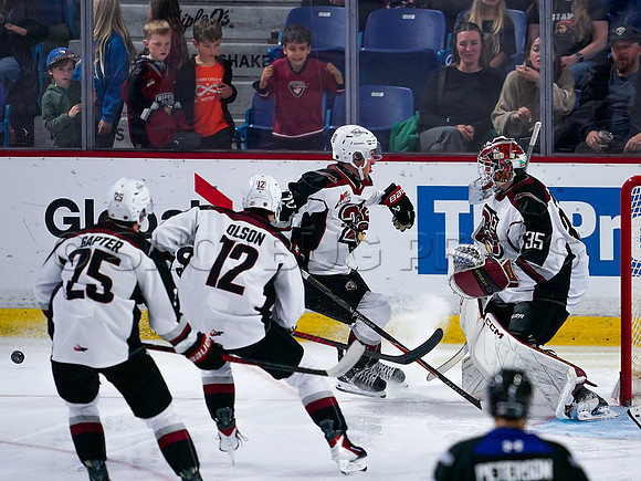 Victoria Royals fall to the Vancouver Giants 6-5 in OT at Langley Event Centre