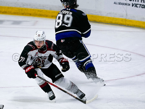 Victoria Royals fall to the Vancouver Giants 6-5 in OT at Langley Event Centre