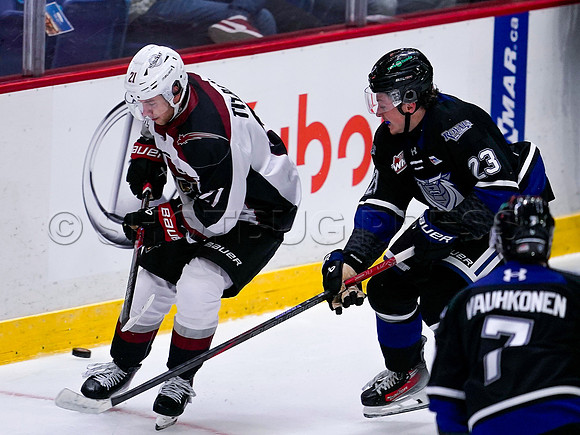 Victoria Royals fall to the Vancouver Giants 6-5 in OT at Langley Event Centre