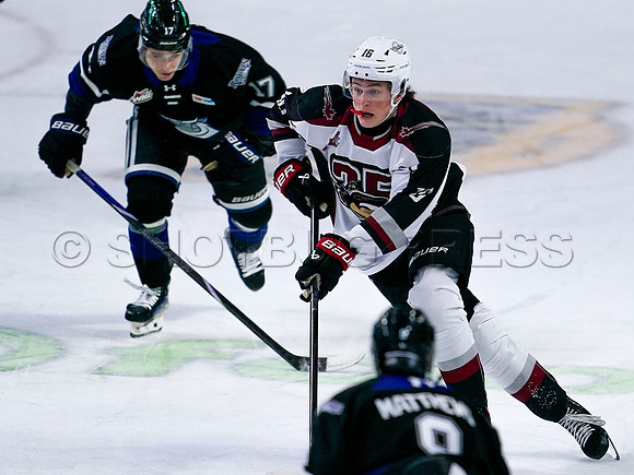 Victoria Royals fall to the Vancouver Giants 6-5 in OT at Langley Event Centre