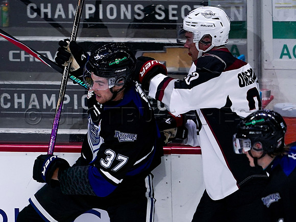Victoria Royals fall to the Vancouver Giants 6-5 in OT at Langley Event Centre