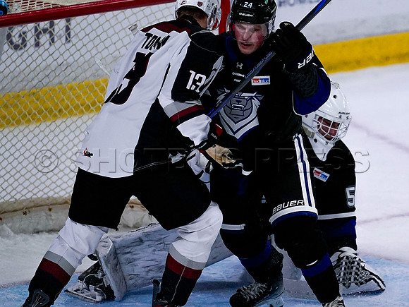 Victoria Royals fall to the Vancouver Giants 6-5 in OT at Langley Event Centre