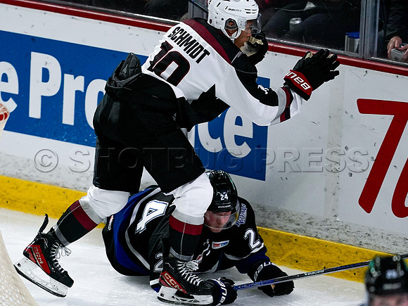 Victoria Royals fall to the Vancouver Giants 6-5 in OT at Langley Event Centre