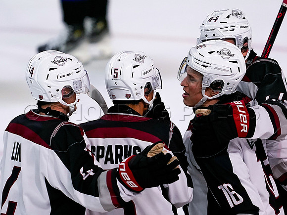 Victoria Royals fall to the Vancouver Giants 6-5 in OT at Langley Event Centre