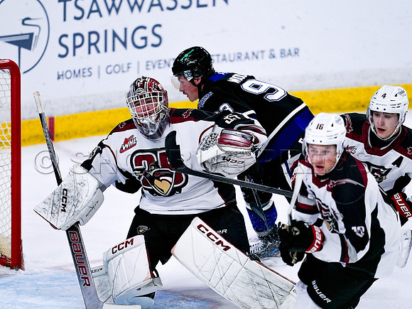 Victoria Royals fall to the Vancouver Giants 6-5 in OT at Langley Event Centre
