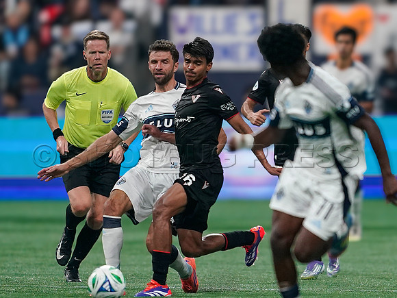 Wes Shaw Vancouver Whitecaps dominate Vancouver FC in the Telus Canadian Championship 20251001 -385457