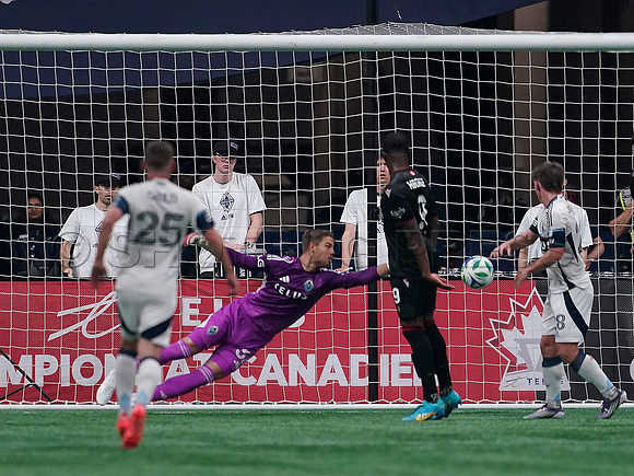 Wes Shaw Vancouver Whitecaps dominate Vancouver FC in the Telus Canadian Championship 20251001 -386175