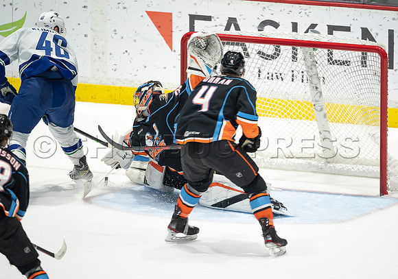 Abbotsford Canucks defeat San Diego Gulls 4-2 on Sunday, Jan 23, 2022 at Abbotsford Centre.