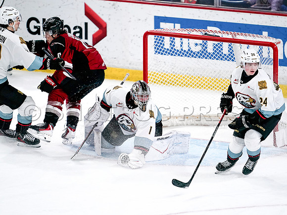 Wes Shaw-Portland Winterhawks at the Vancouver Giants-20251205-1720
