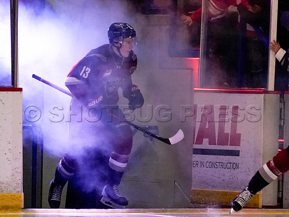 Wes Shaw-Portland Winterhawks at the Vancouver Giants-20251205-2013
