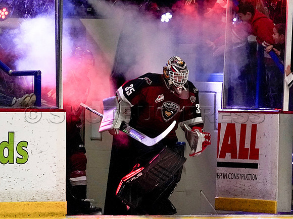 Wes Shaw-Portland Winterhawks at the Vancouver Giants-20251205-1988