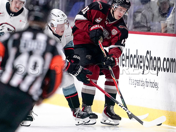 Wes Shaw-Portland Winterhawks at the Vancouver Giants-20251205-2156