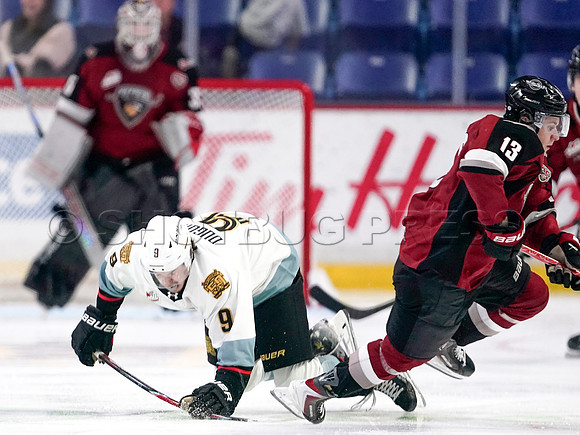 Wes Shaw-Portland Winterhawks at the Vancouver Giants-20251205-2164