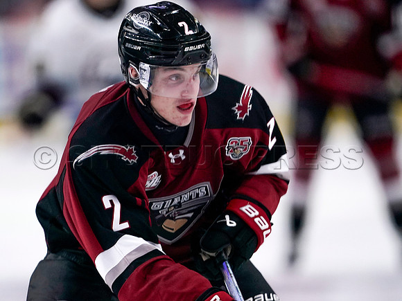 Wes Shaw-Portland Winterhawks at the Vancouver Giants-20251205-2458