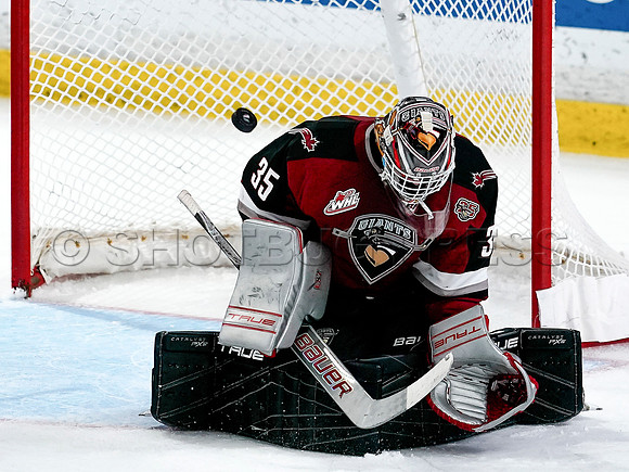 Wes Shaw-Portland Winterhawks at the Vancouver Giants-20251205-3092
