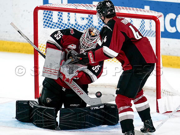 Wes Shaw-Portland Winterhawks at the Vancouver Giants-20251205-3211