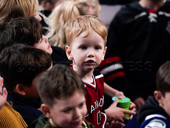 Wes Shaw-Kelowna Rockets at the Vancouver Giants for JR Country Night-20260131-9844
