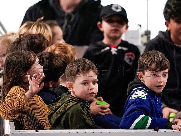 Wes Shaw-Kelowna Rockets at the Vancouver Giants for JR Country Night-20260131-9842