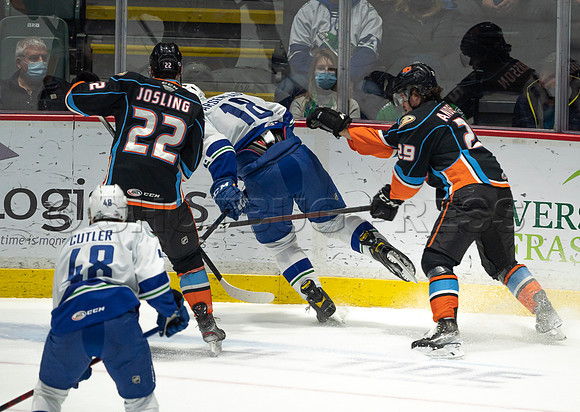 Abbotsford Canucks defeat San Diego Gulls 4-2 on Sunday, Jan 23, 2022 at Abbotsford Centre.