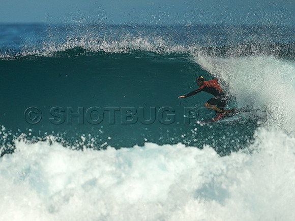 Wes Shaw Surfing 20240910 -216053