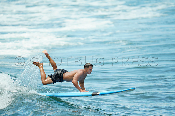 Wes Shaw Maui Surfing 20240714 -179486