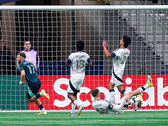 Wes Shaw Vancouver Whitecaps Seattle Sounders 44798