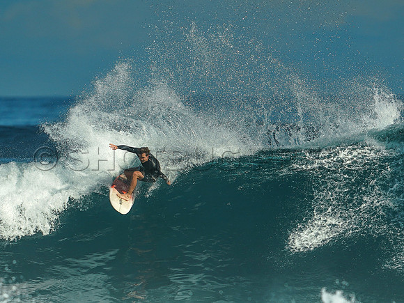 Wes Shaw Surfing 20240910 -216010