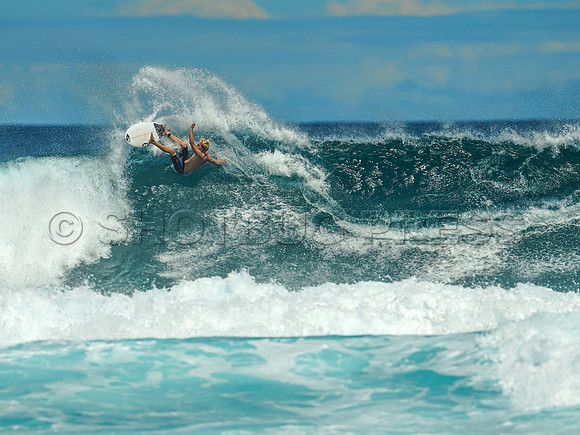 Wes Shaw Surfing 20240910 -217167