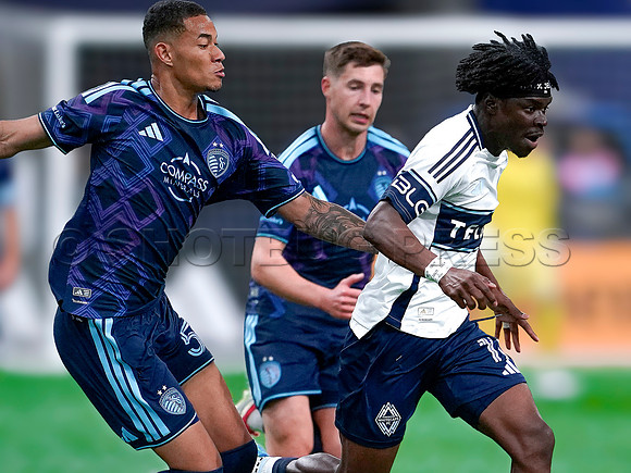 Wes Shaw Shotbug Press-Sporting Kansas City at Vancouver Whitecaps FC-20260417-66739