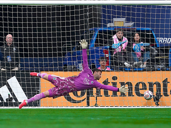 Wes Shaw Shotbug Press-Sporting Kansas City at Vancouver Whitecaps FC-20260417-65421