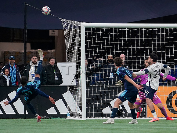 Wes Shaw Shotbug Press-Sporting Kansas City at Vancouver Whitecaps FC-20260417-65927