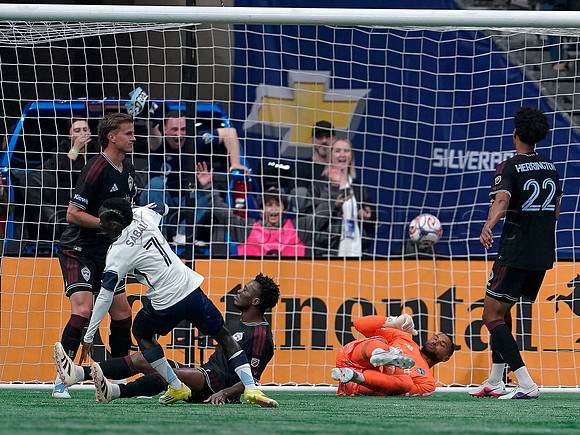 Wes Shaw Shotbug Press-Colorado Rapids fall to the Vancouver Whitecaps FC 3-1-20260425-71096