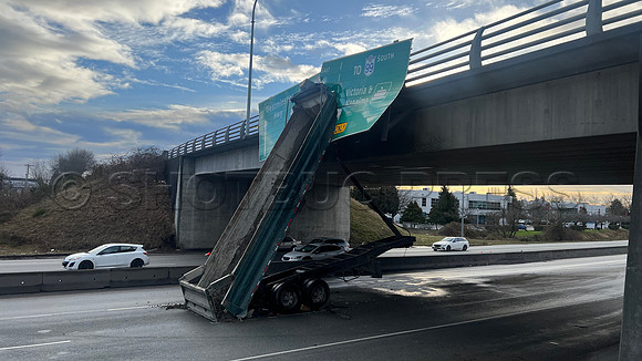 The Cambie St overpass above Knight St is now closed RichmondBC-1