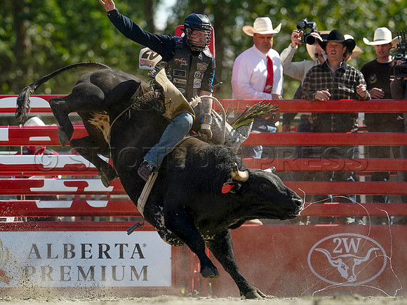 Wes Shaw Shotbug Press-Cloverdale Rodeo 2026 Day 2-20260516-81362