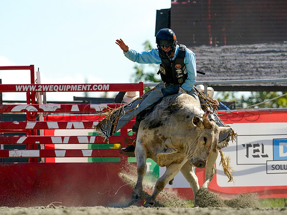 Wes Shaw Shotbug Press-Cloverdale Rodeo 2026 Day 2-20260516-81381